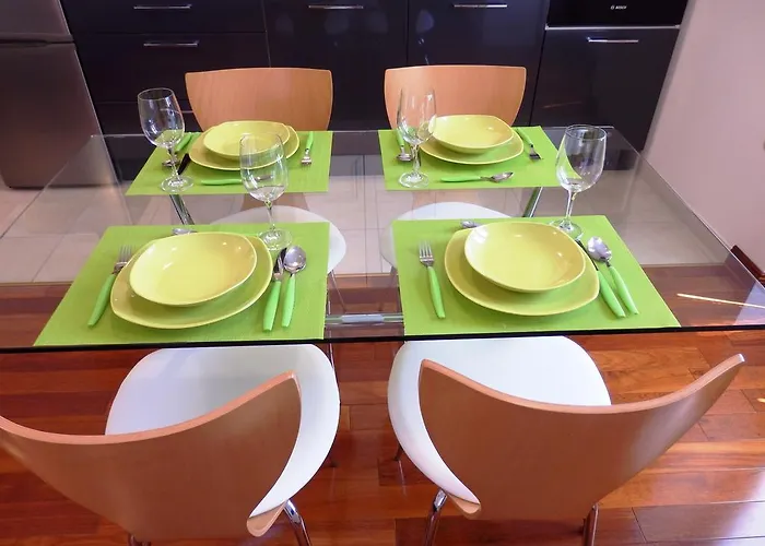 Center Apartman *