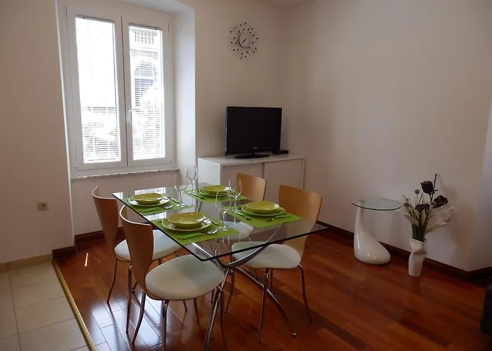 Center Apartment